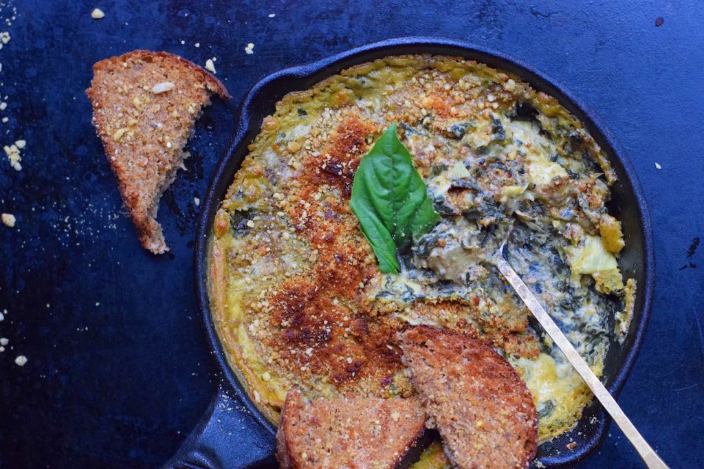 Minimalist Baker's Spinach and Artichoke Dip FoodByMaria