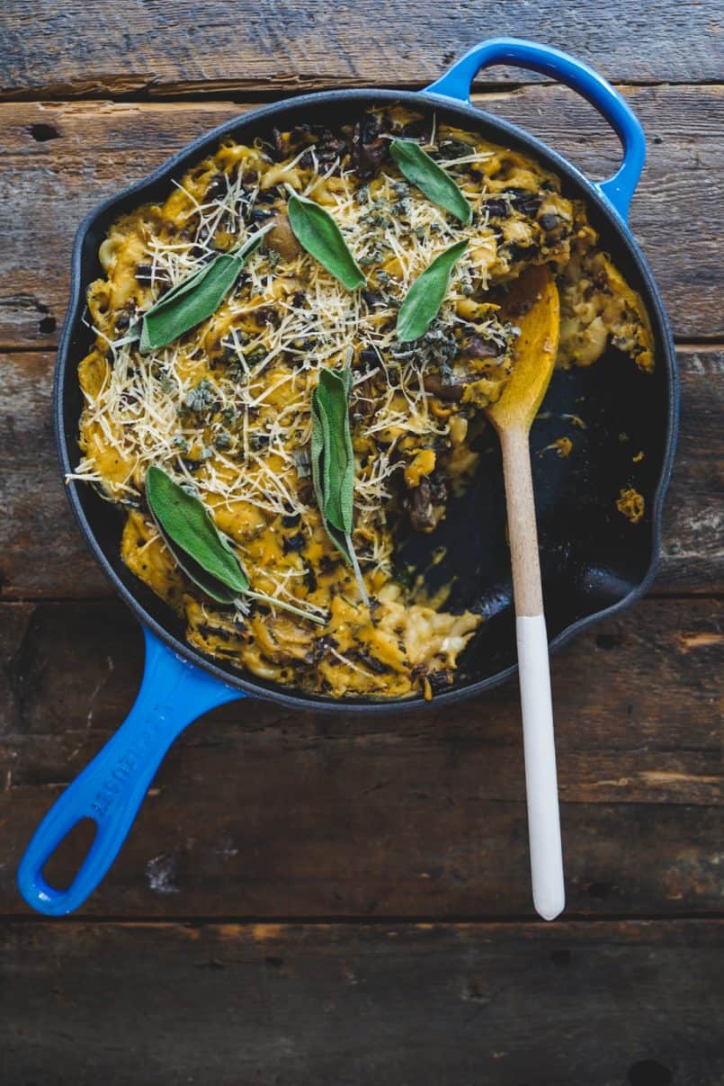 This flavourful vegan and plant-based recipe for creamy and fragrant pumpkin and sage bechamel is perfect for any holiday or winter meal!