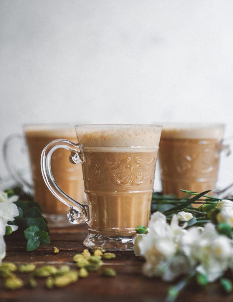 This plant based cashew milk latte is an instant cup of cheer! Cashews make the creamiest milk, perfect for your morning coffee.