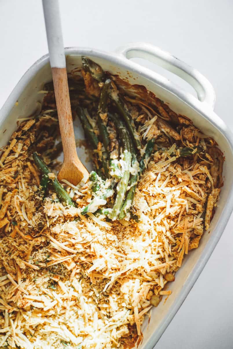 Take your holiday side dish to the next level with this vegan green bean casserole finished with a crunchy Triscuit cracker topping. 