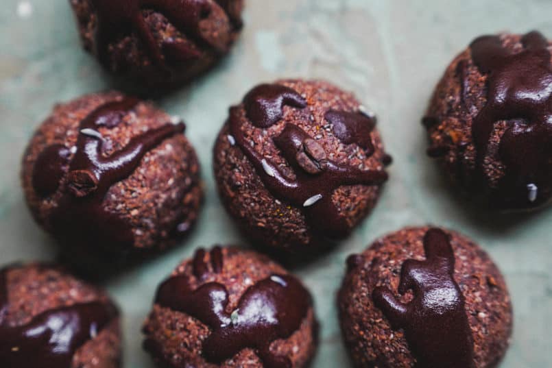 These plant based energizing espresso cacao bites are the perfect healthy snack for on the go and they are super easy to make.