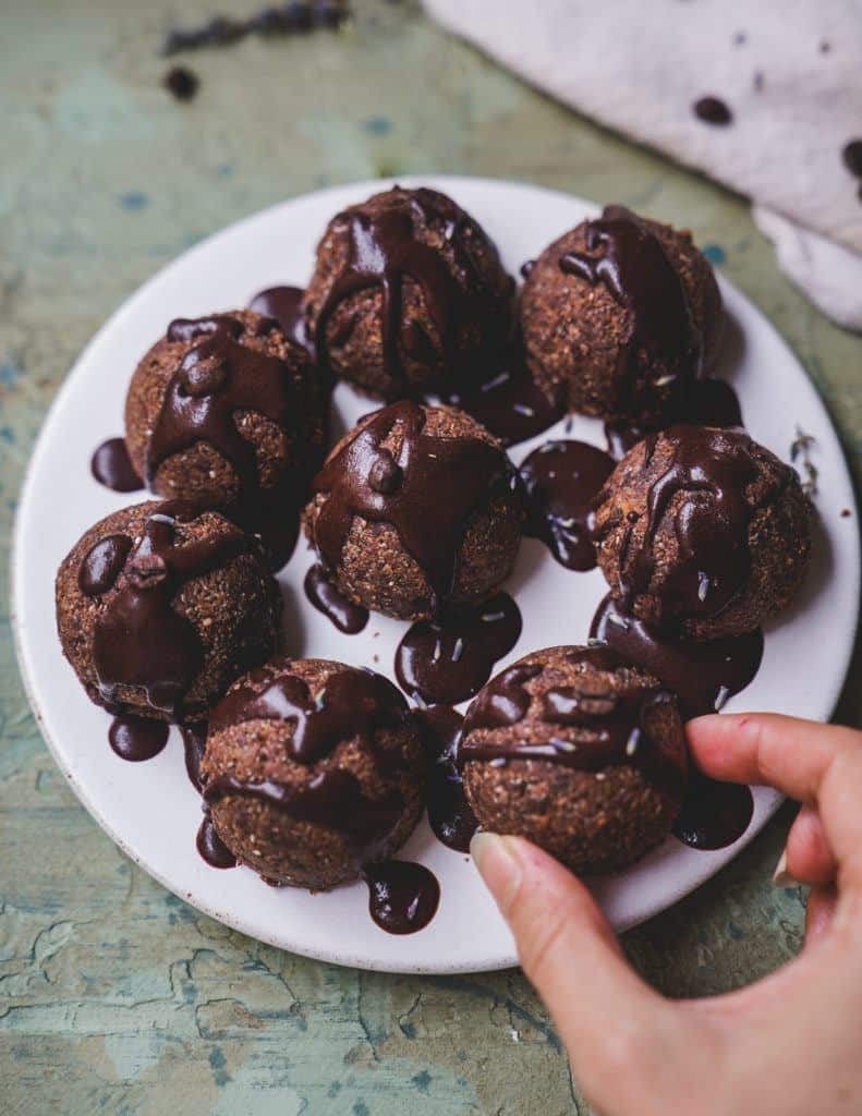 These plant based energizing espresso cacao bites are the perfect healthy snack for on the go and they are super easy to make.