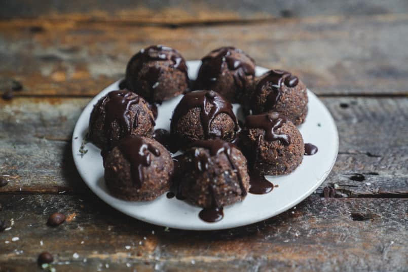 These plant based energizing espresso cacao bites are the perfect healthy snack for on the go and they are super easy to make.
