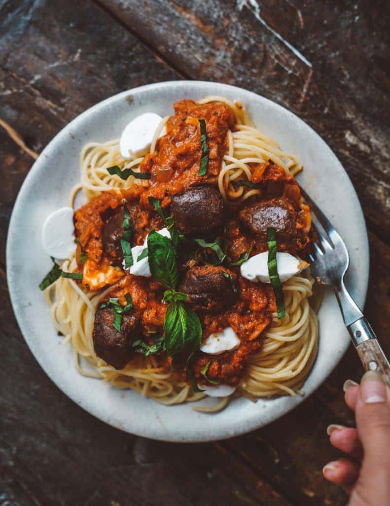 Meal planning can feel daunting at times but Food By Maria is here to help! I've included three easy plant based vegan recipes like spaghetti bolognese.