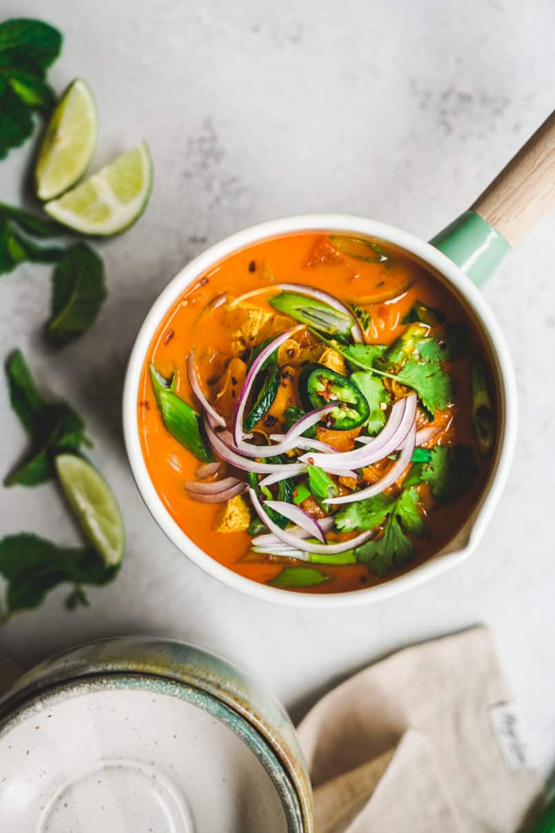 This vibrant plant-based and vegan Coconut Curry Noodle Bowl comes together so easily and just like the street vendors in Thailand, all you need is one pot!