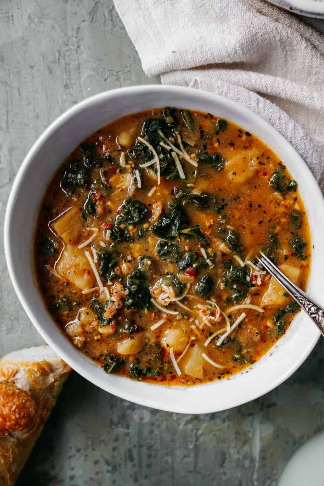 Vegan Zuppa Toscana Soup - FoodByMaria