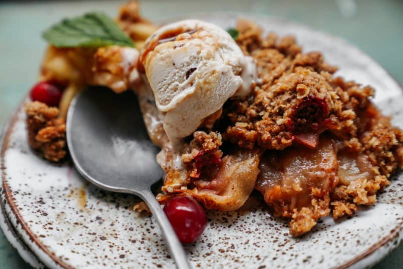 This cranberry apple crisp is super simple and very Spring inspired. It's beautifully balanced and will hit that warm crunchy sweet spot.