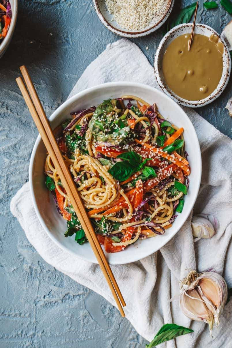 This spicy Thai sunflower noodle salad is super easy to make and allergen free thanks to its plant-based sunflower seed dressing.