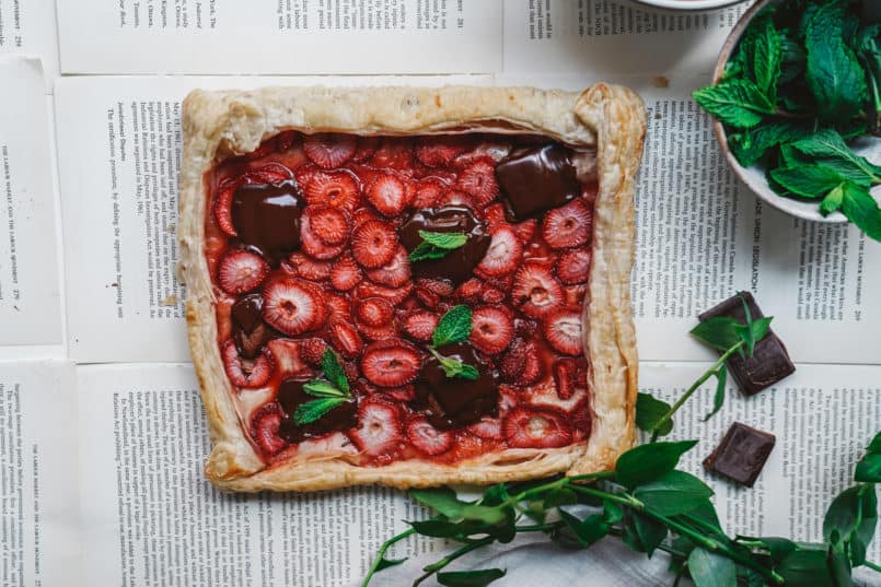 I'm baking up some bright, fresh, and oh so delicious summer vegan desserts, starting with this simple rustic vegan berry chocolate tart.