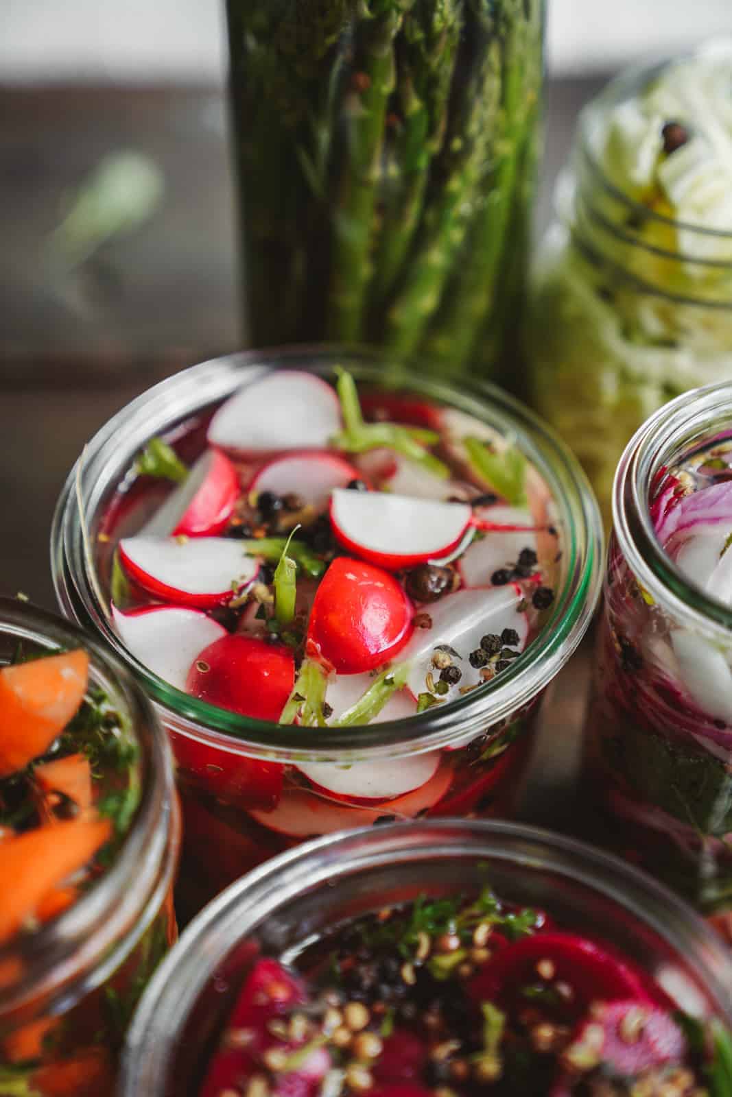How to pickle vegetables.