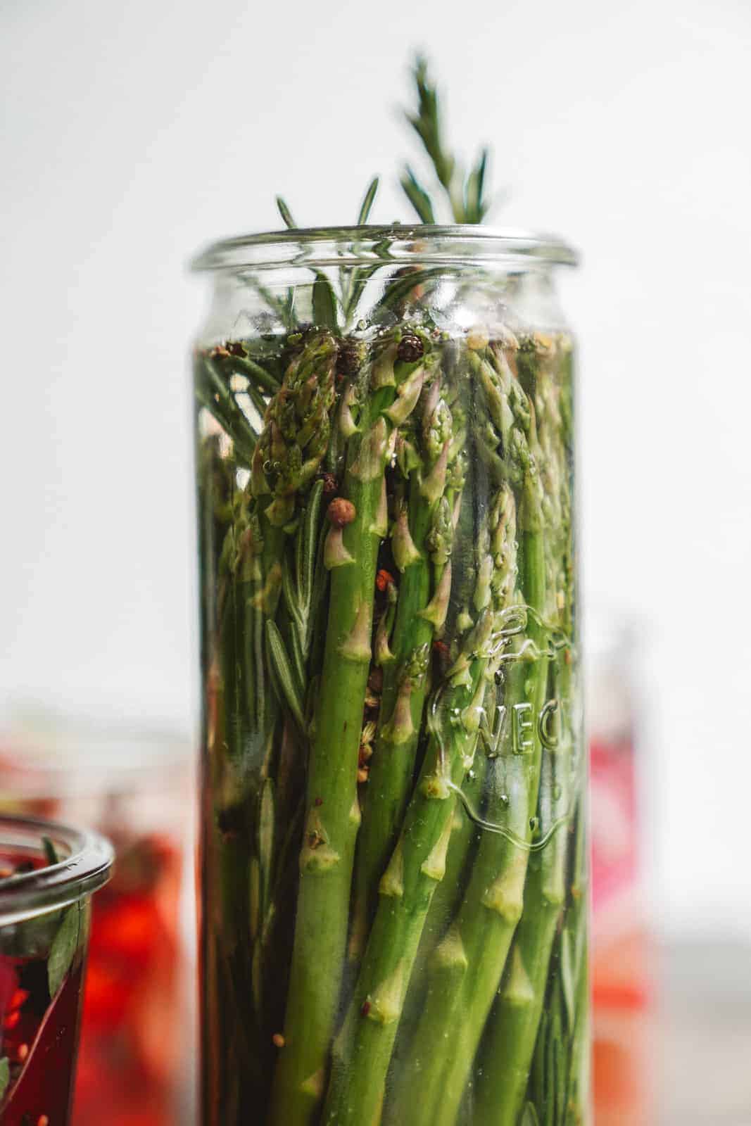 How to pickle vegetables.