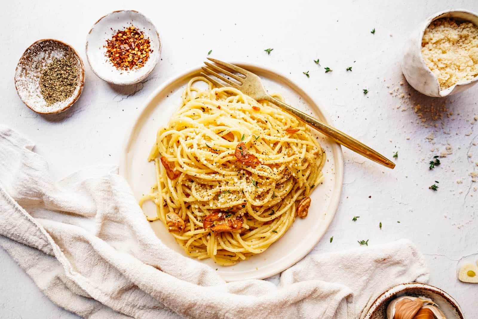 Plate with garlic and oil pasta