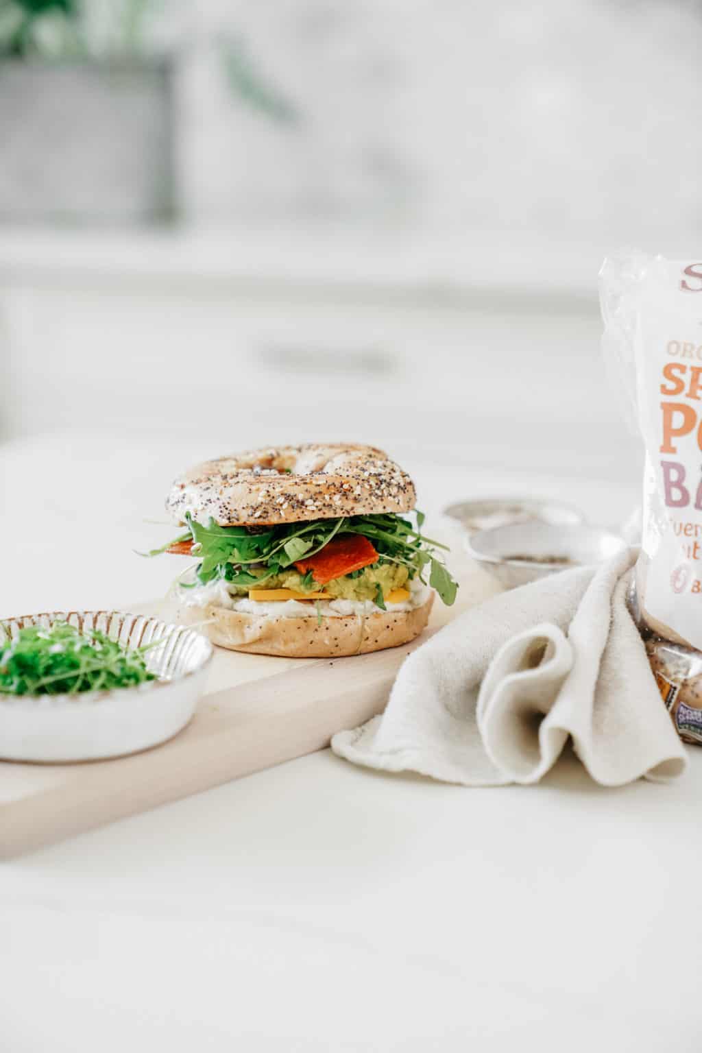 Fresh + Easy Everything Bagel Sandwich Recipe FoodByMaria