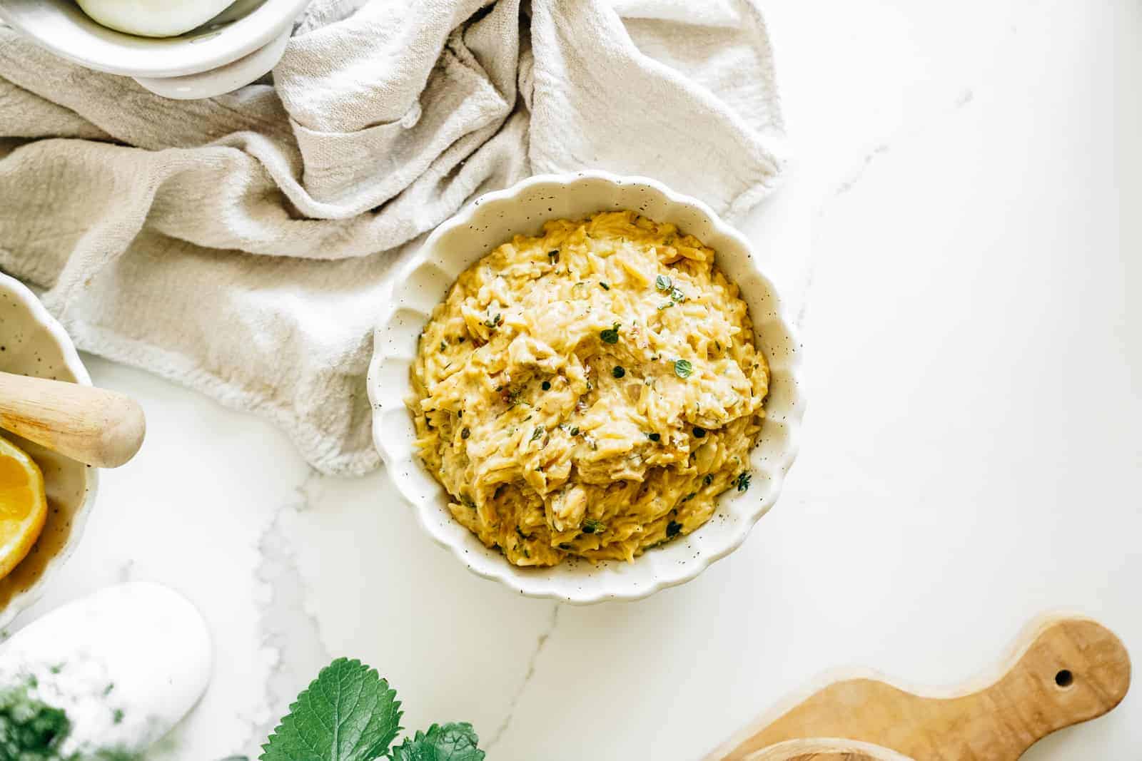 Delicious Bowl of Vegan Orzo with Creamy Zucchini and Lemon
