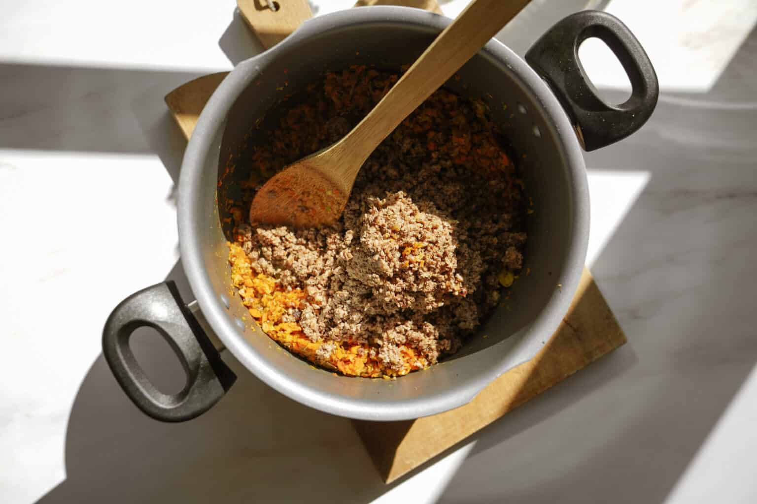 Vegan Spaghetti with "Meat" Sauce FoodByMaria Recipe