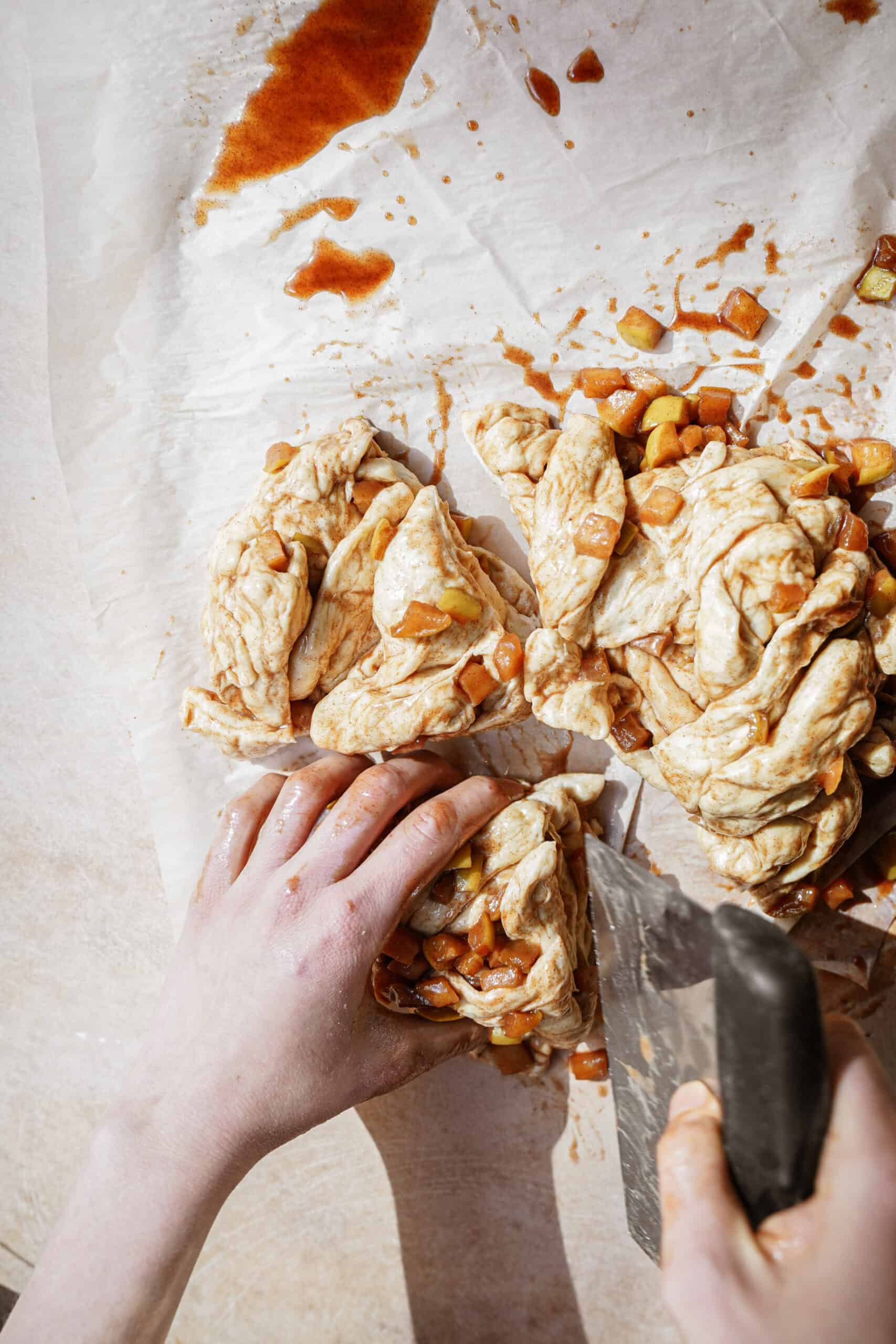 Slicing dough for apple fritters