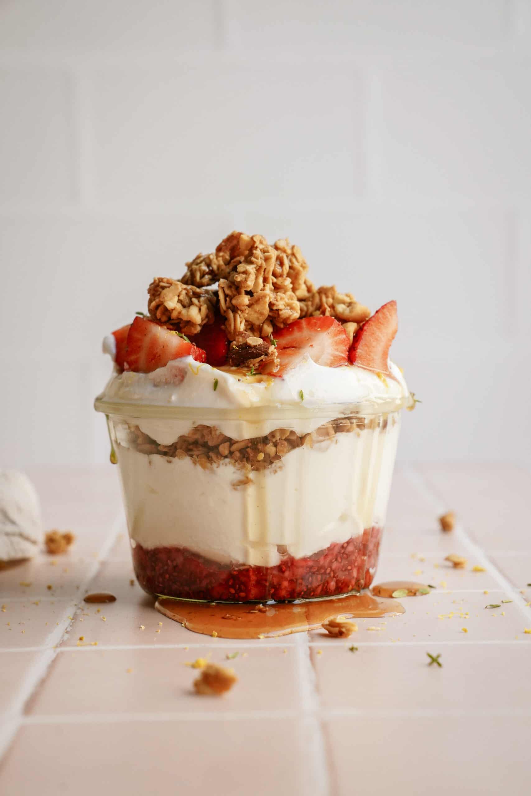 healthy greek yogurt recipes for breakfast including parfait and smoothie
