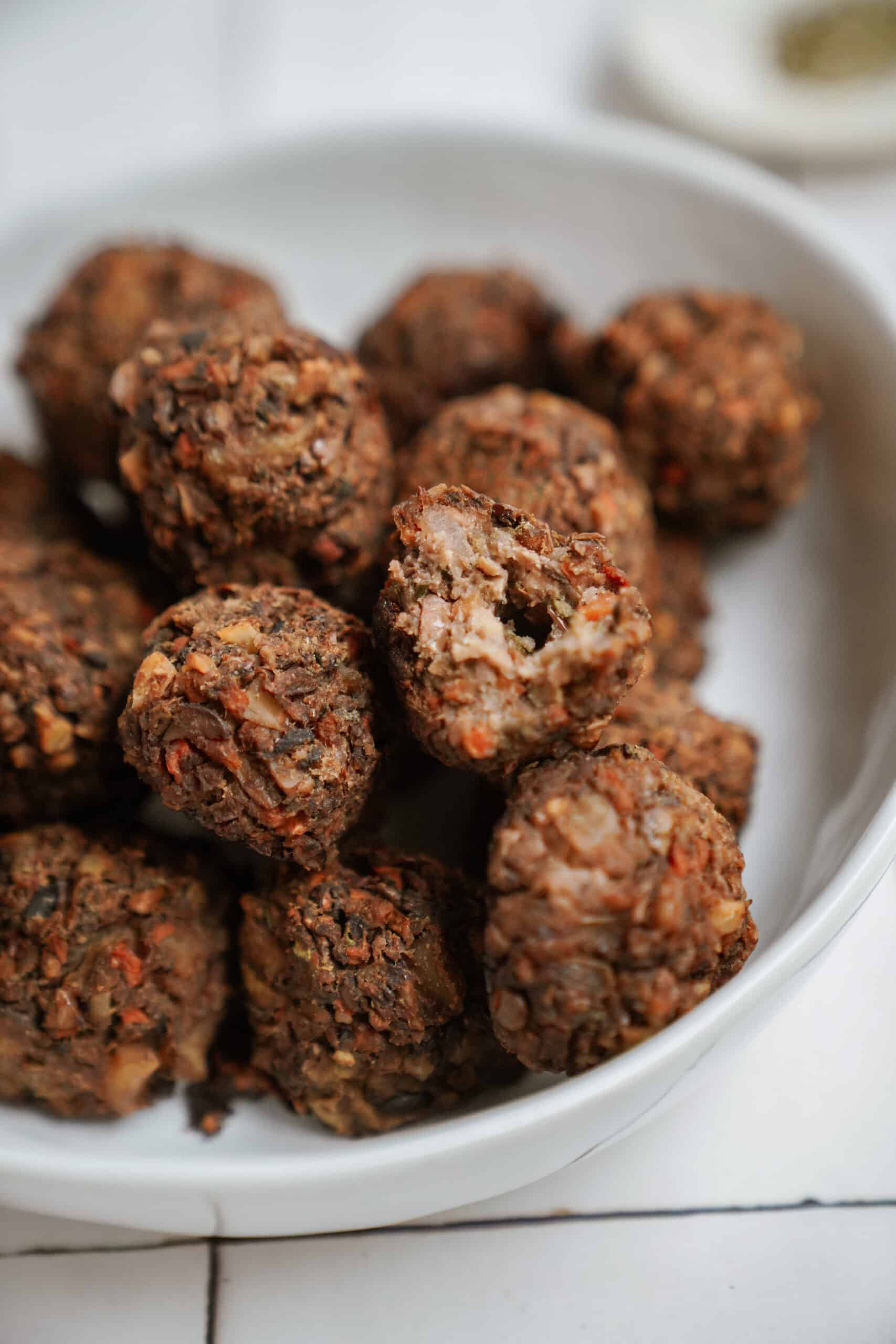 Stuffing balls in a bowl