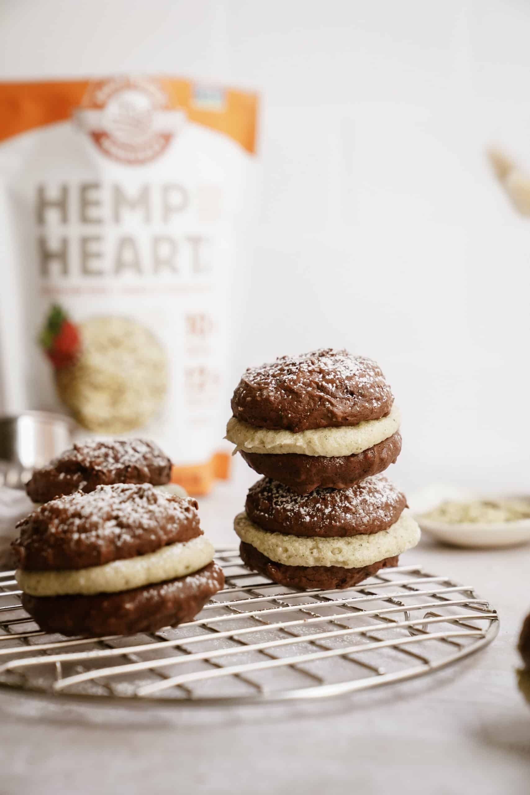 Whoopie pie recipe with pies on cooling rack
