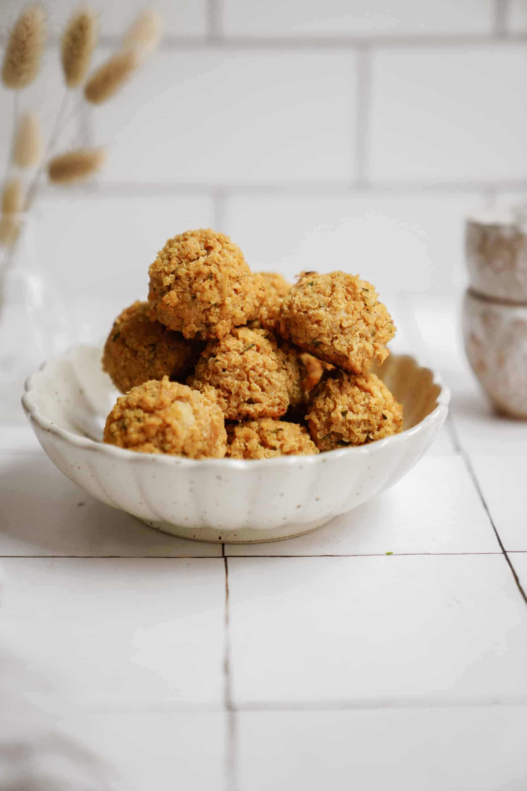 bowl of cauliflower bites