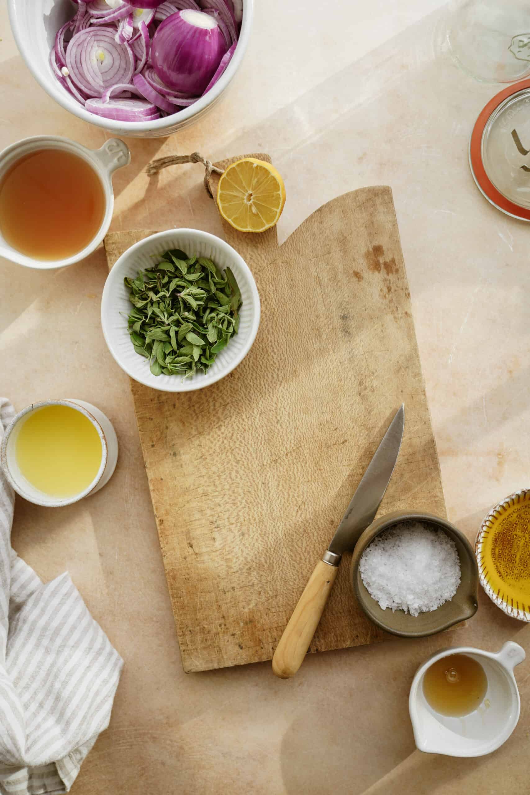 Ingredients for pickling onions