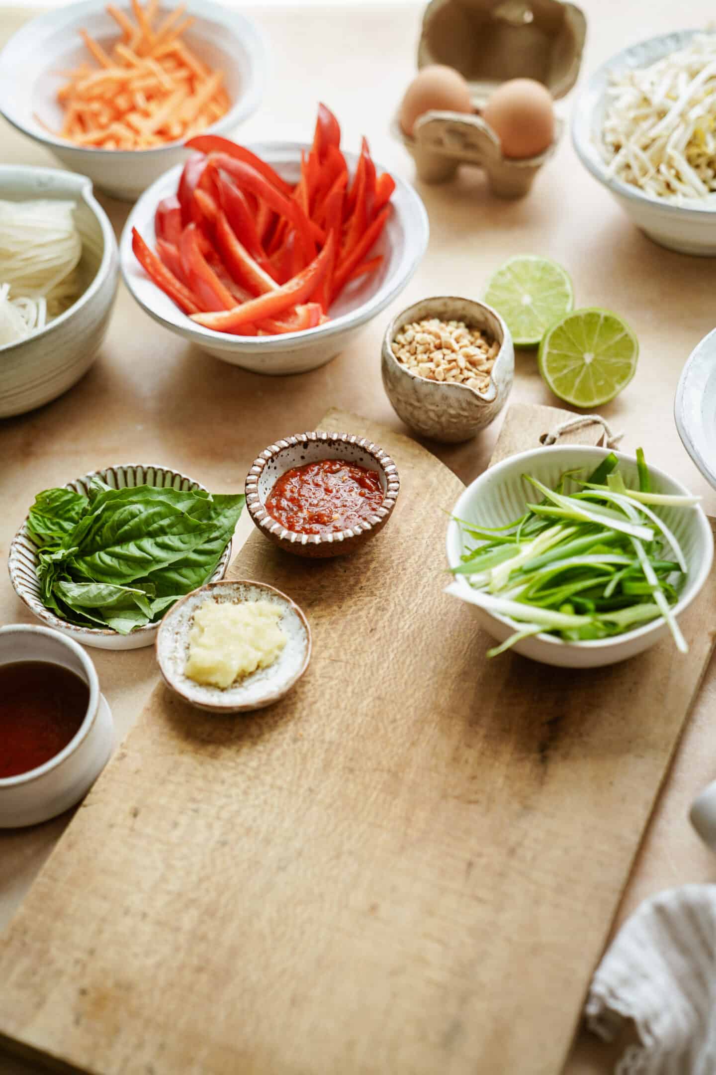 Fresh ingredients for pad thai recipe
