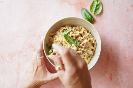 Creamy Lemon Garlic Pasta with Crunchy Almonds