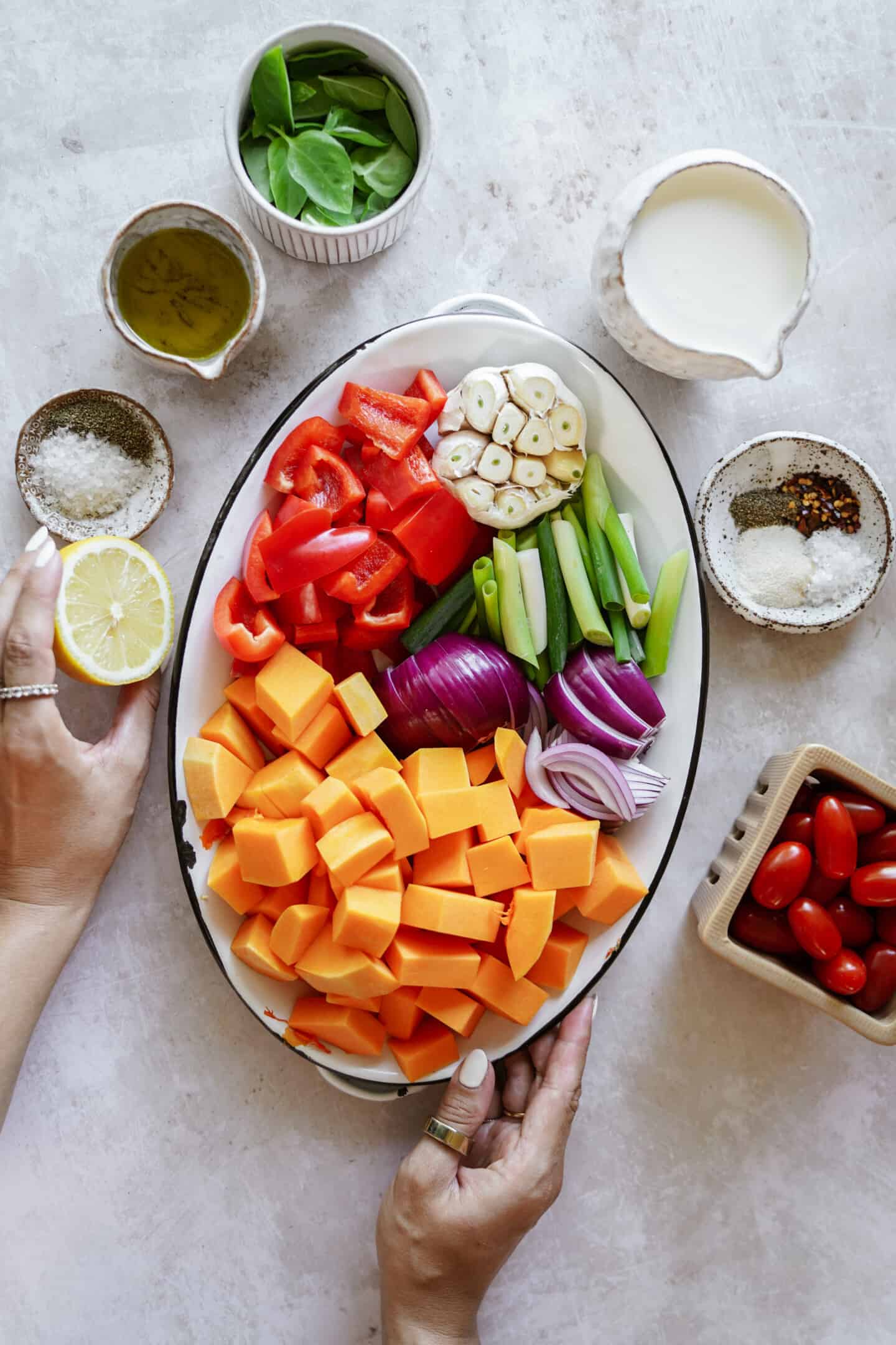 Veggies on a platter for smoke vegetable soup