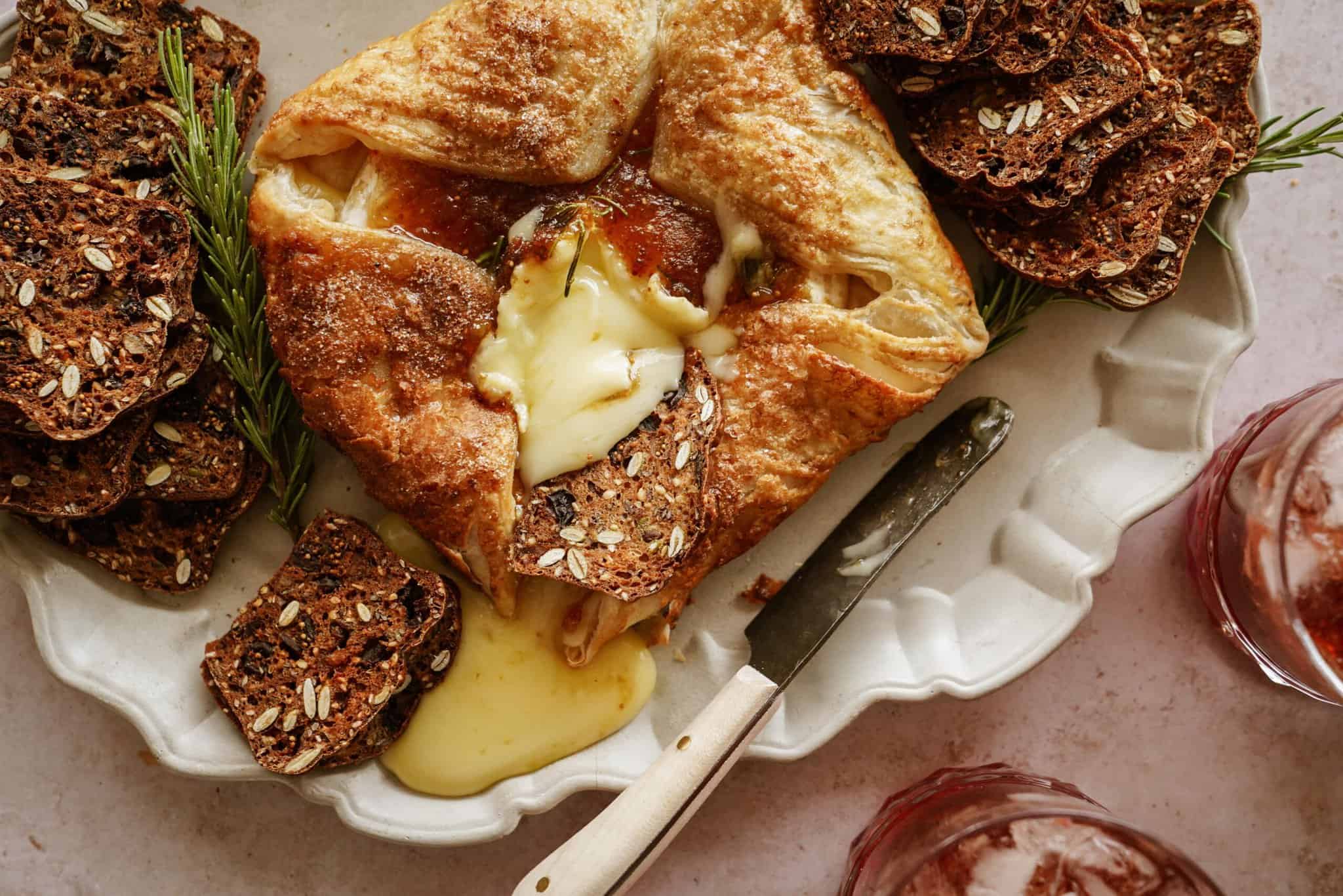 Baked Brie in Puff Pastry With Apricot or Raspberry Preserves Recipe 