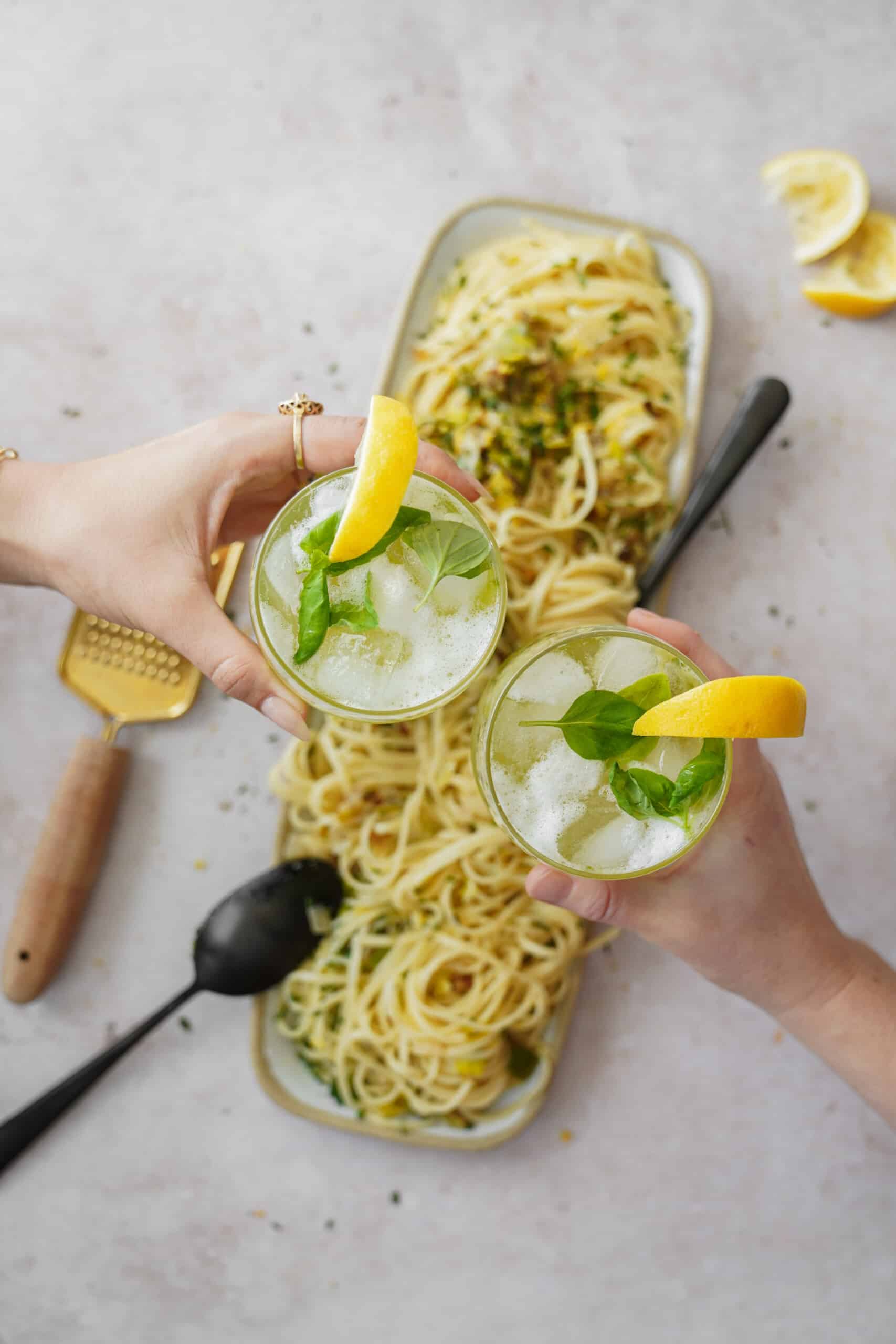 Mocktail recipes cheersing over leek pasta