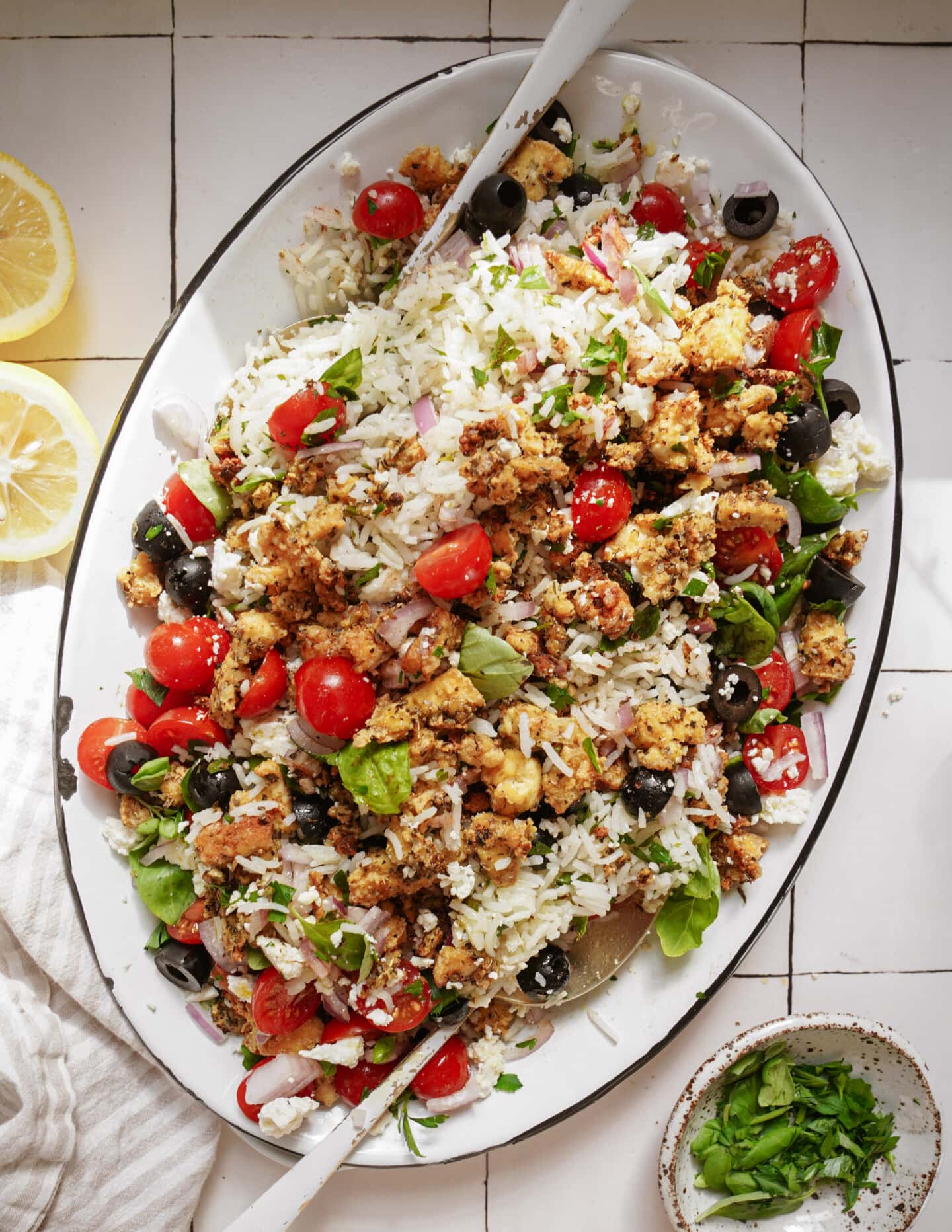 Rice bowls in a serving platter