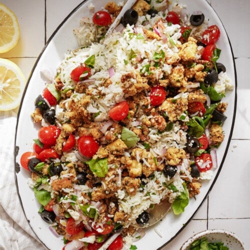 Rice bowls in a serving platter