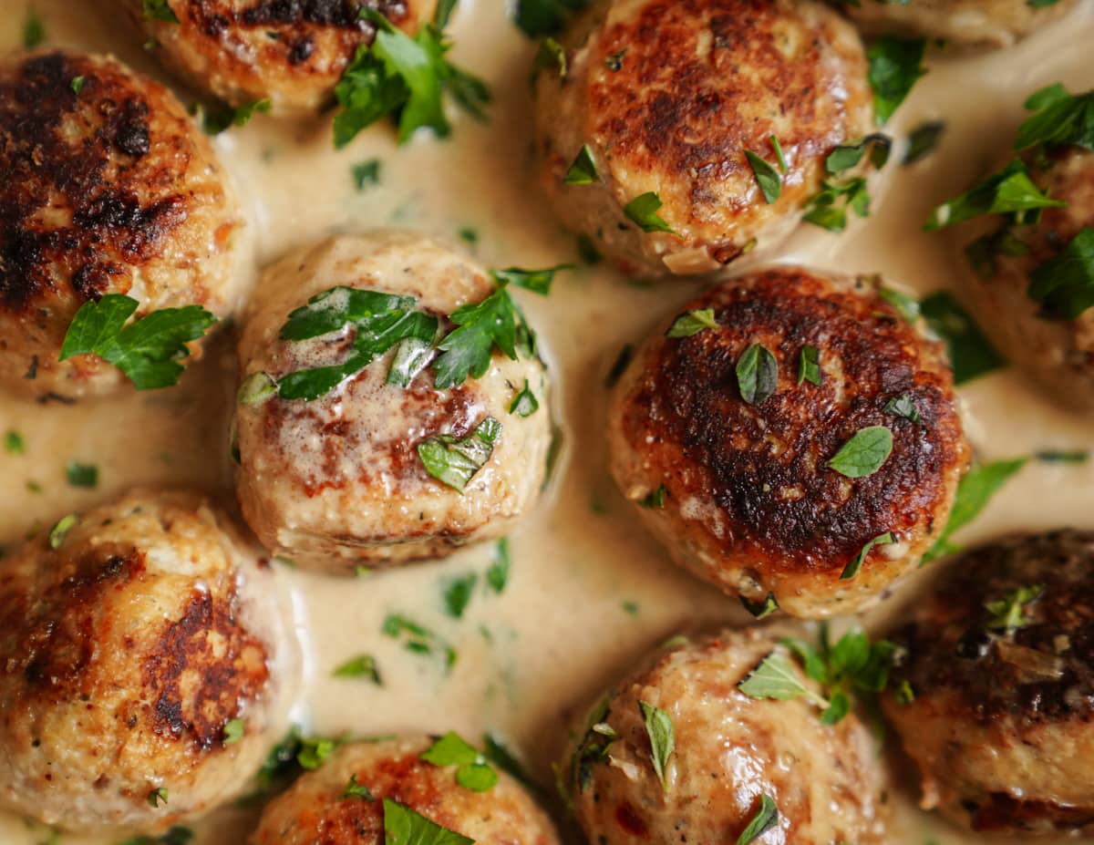 Close up to chicken meatballs