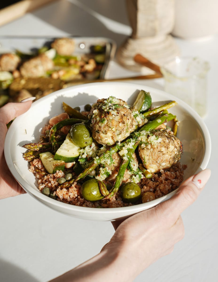 Bowl with baked meatballs and veggies