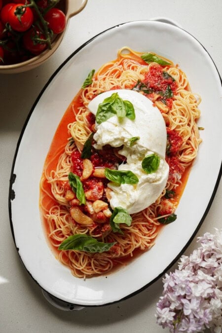 Garlic Confit Tomato Basil Pasta