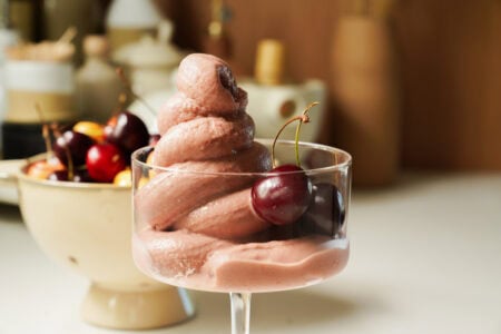 Greek Frozen Yogurt Recipe (Peach & Cherry)